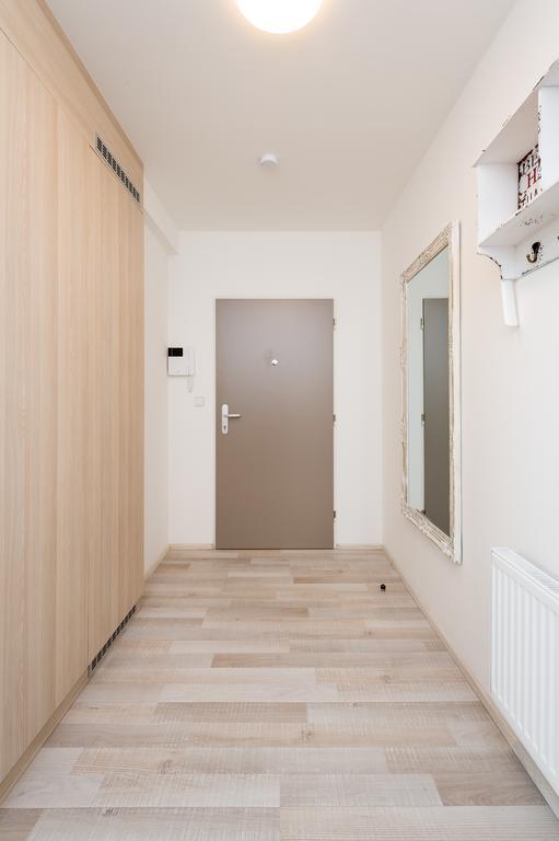 Apartment Sokolska Praga Esterno foto